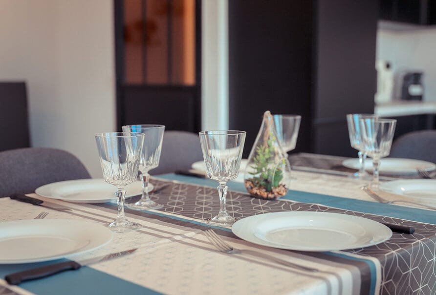 salle à manger -- location appartement frejus